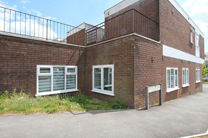 1 Bedroom Apartment To Rent In Raven Square, Alton, Hampshire, GU34