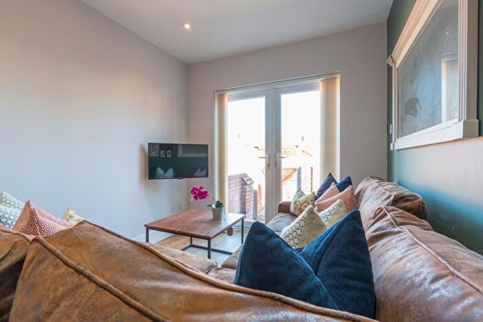 7 Bedroom Terraced House To Rent In Earlsdon Avenue North, Coventry, CV5