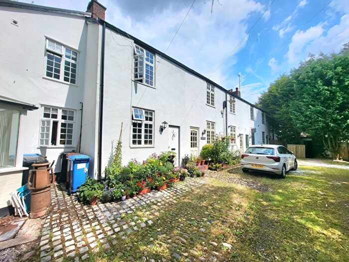 1 Bedroom Detached House To Rent In St Johns Place, Heaton Mersey, Stockport, SK4