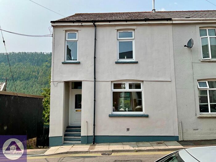 3 Bedroom Terraced House For Sale In Gladstone Street, Abertillery, NP13