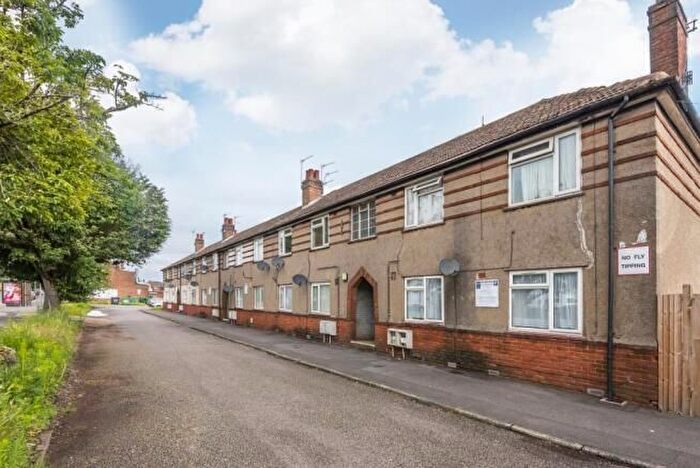 3 Bedroom Flat To Rent In Uxbridge Road, Hayes, UB4