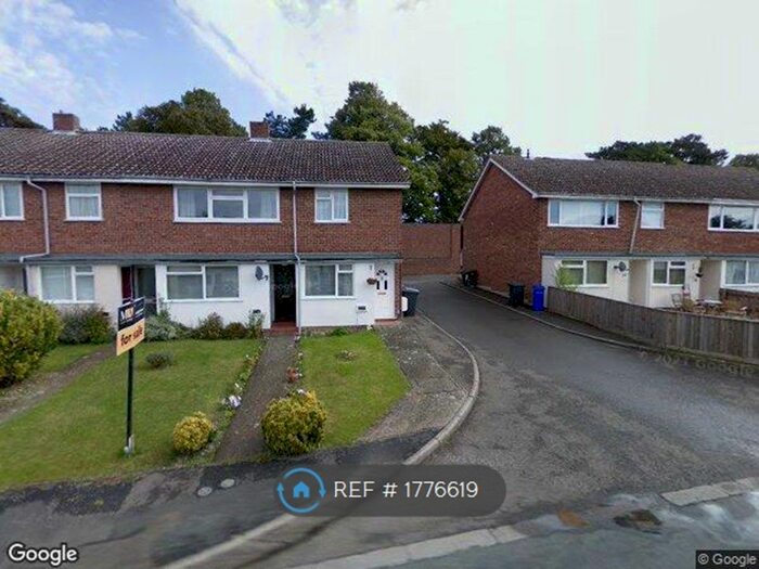 2 Bedroom Flat To Rent In Derby Way, Newmarket, CB8