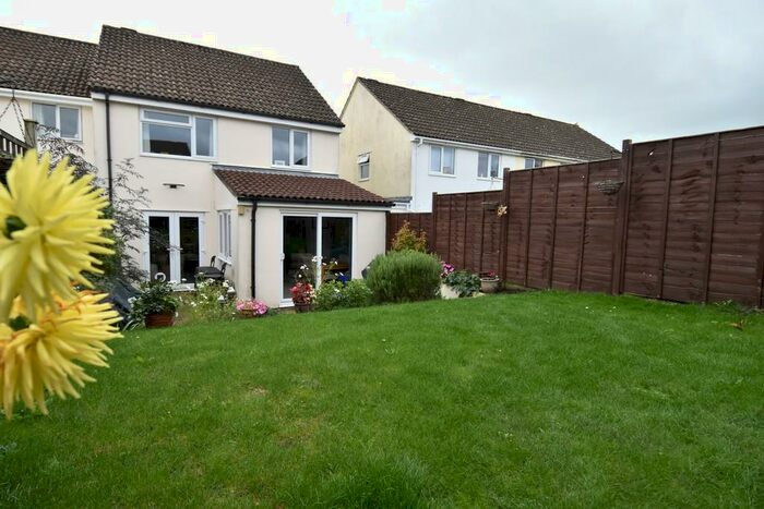 3 Bedroom Link Detached House To Rent In St Medard Road, Wedmore, BS28