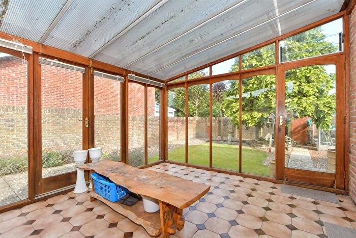4 Bedroom Detached House For Sale In Christopher Way, Emsworth, Hampshire, PO10