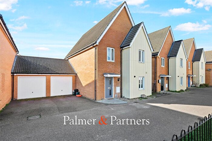 4 Bedroom Link Detached House For Sale In Rook End, Stanway, Colchester, Essex, CO3