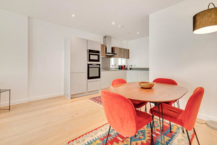 2 Bedroom Apartment To Rent In Elder House, London, SE16