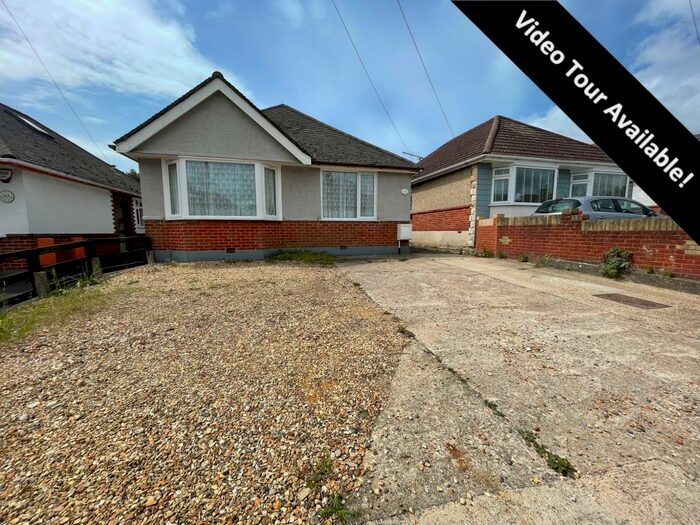 4 Bedroom Bungalow To Rent In Herbert Avenue, Poole, BH12