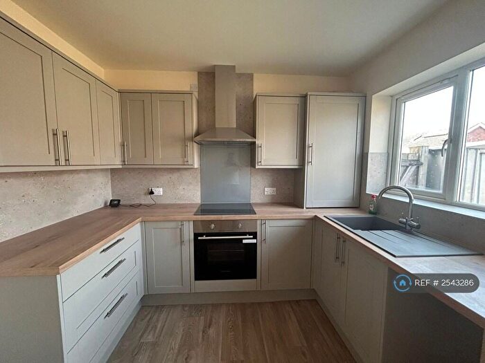 2 Bedroom Bungalow To Rent In Harrow Road, Skegness, PE25