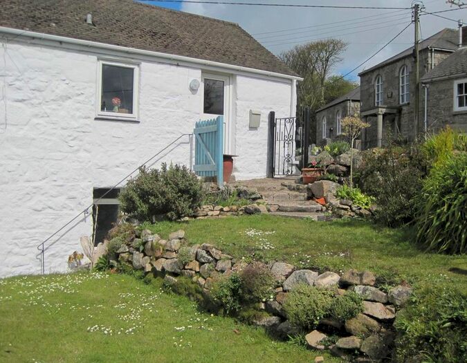 1 Bedroom Flat To Rent In Chypons Estate, Nancledra, Penzance, TR20