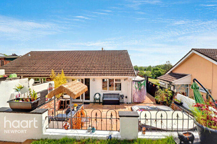 2 Bedroom Bungalow For Sale In Aberthaw Circle, Newport, NP19