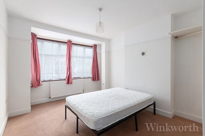 4 Bedroom Terraced House To Rent In Millmark Grove, London, SE14