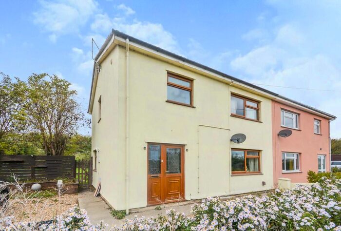 4 Bedroom Semi-Detached House For Sale In Ebbsfleet Farm Cottages, Ebbsfleet Lane, Ramsgate, Kent, CT12