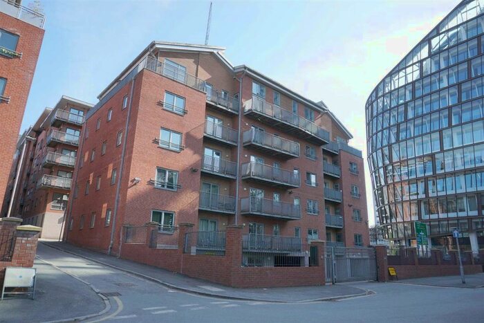 2 Bedroom Flat To Rent In Meadow View, Naples Street, Manchester, M4