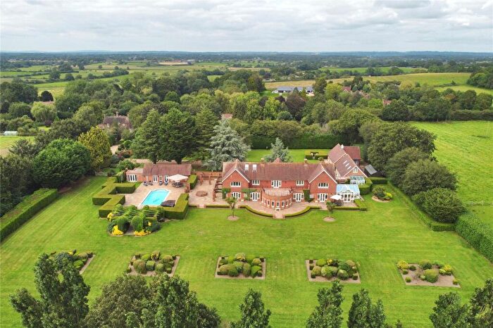 5 Bedroom Detached House For Sale In West End Lane, Henfield, West Sussex, BN5
