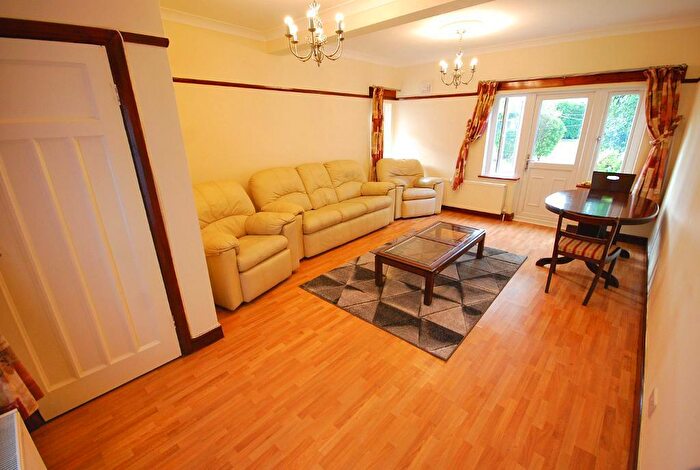 1 Bedroom Flat To Rent In Norton Road, Wembley, Middlesex, HA0