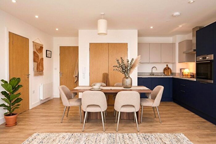 1 Bedroom Apartment For Sale In Carmen Beckford Street, Bristol, BS1
