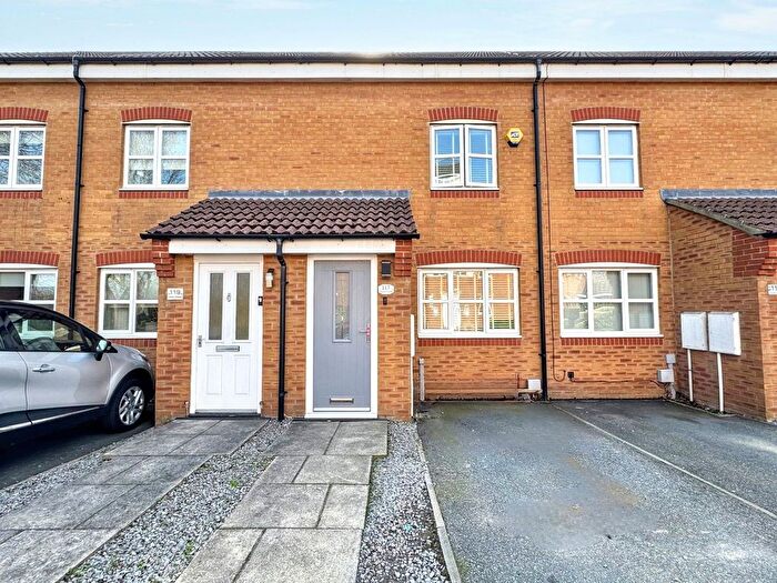 3 Bedroom Town House For Sale In Dilston Grange, Wallsend, NE28
