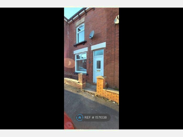 2 Bedroom Terraced House To Rent In Victoria Grove, Bolton, BL1