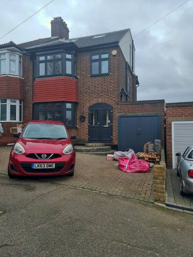 4 Bedroom Terraced House To Rent In Carnanton Road, London, E17