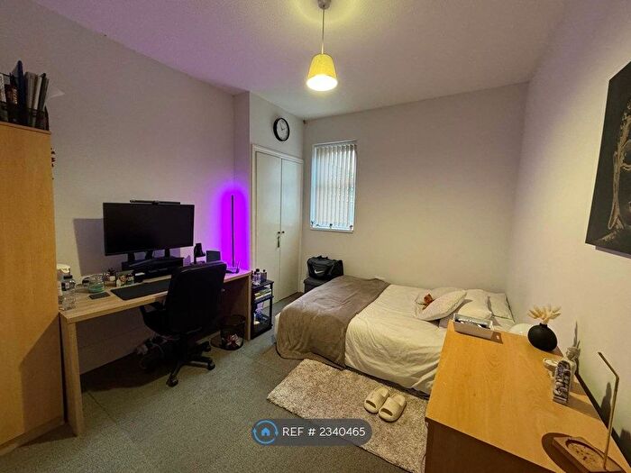 6 Bedroom Terraced House To Rent In Bernard Street, Uplands, Swansea, SA2