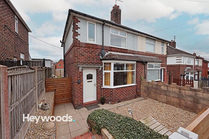 2 Bedroom Semi-detached House For Sale In Clive Road, Wolstanton, Newcastle-Under-Lyme, ST5