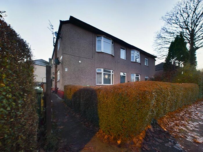 3 Bedroom Flat To Rent In Chirnside Road, G52