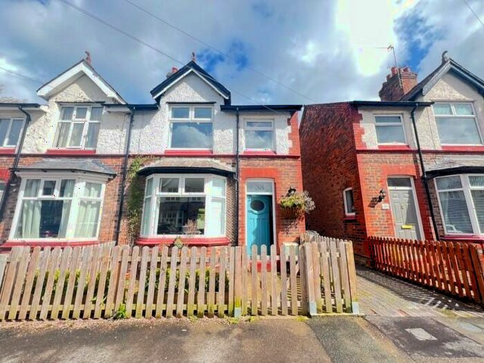 3 Bedroom Semi-Detached House To Rent In Northway, Winnington, CW8