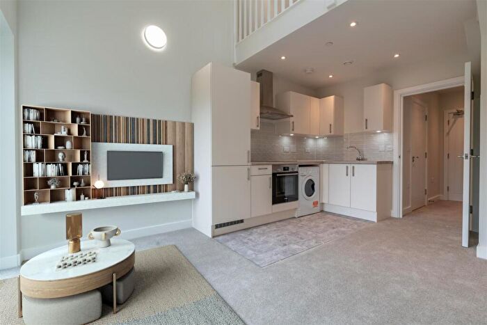 1 Bedroom Apartment For Sale In R L Stevenson Avenue, Westbourne, BH4