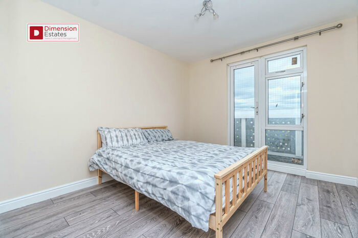 2 Bedroom Maisonette To Rent In Chiltern Road, Bow, East London, E3