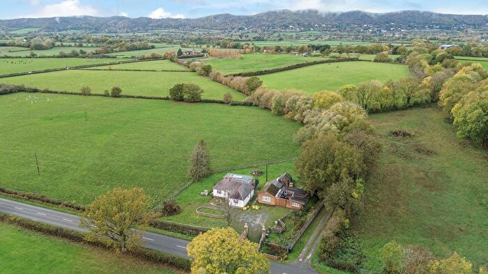 3 Bedroom Detached Bungalow For Sale In Welland, Malvern, WR13