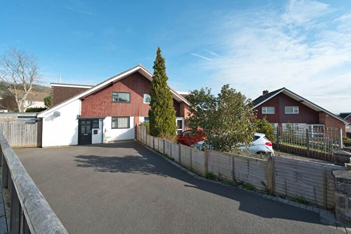 4 Bedroom Semi-Detached House For Sale In The Weind, Worle Hillside, BS22