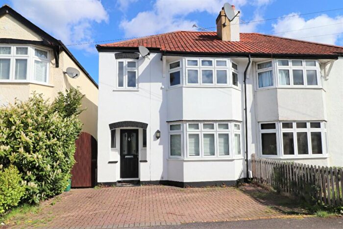 3 Bedroom Semi-Detached House To Rent In Endsleigh Gardens, Walton-On-Thames, Surrey, KT12