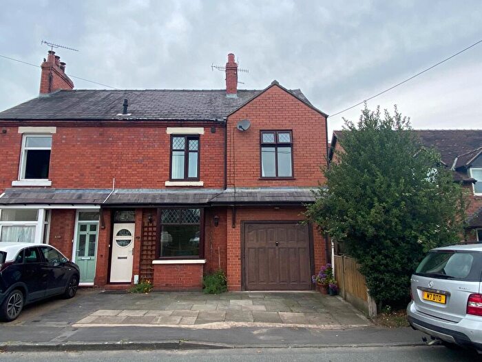 3 Bedroom Semi-Detached House For Sale In Main Road, Shavington, Crewe, CW2