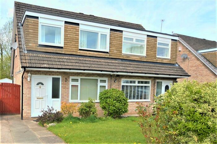 3 Bedroom Semi-Detached House To Rent In Bracadale Drive, Stockport, SK3