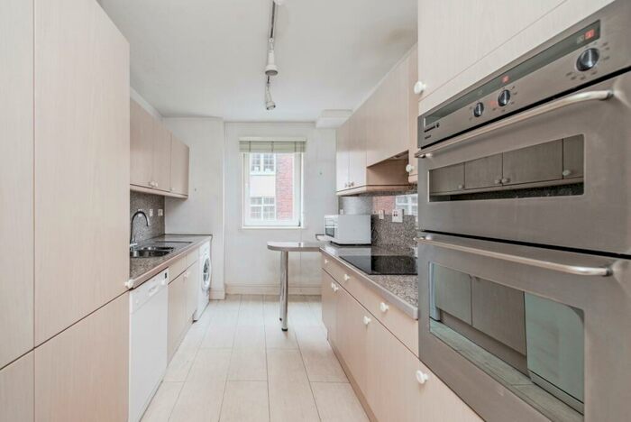 2 Bedroom Apartment To Rent In Abbey Road London, NW8