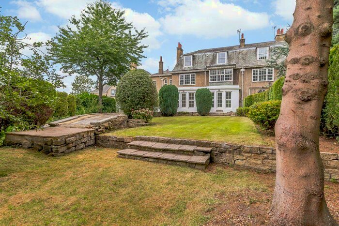 3 Bedroom Apartment To Rent In Scarcroft Grange, Wetherby Road, Scarcroft, LS14