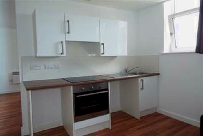 1 Bedroom Flat To Rent In Clyde Court, Erskine Street, LE1