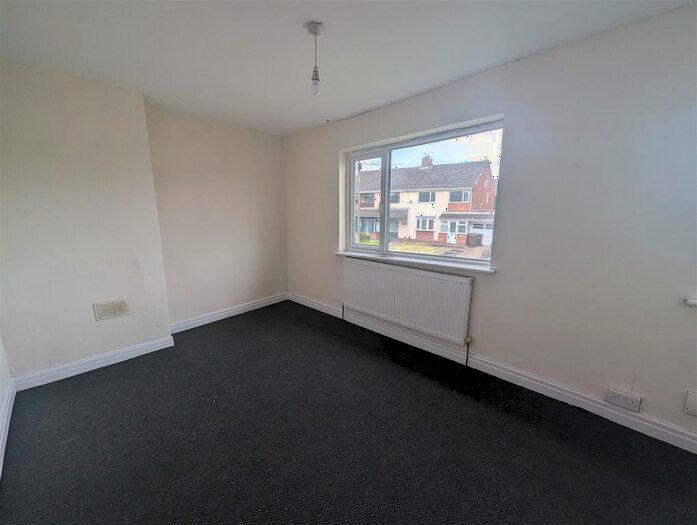3 Bedroom Terraced House To Rent In Barnett Road, Willenhall, WV13