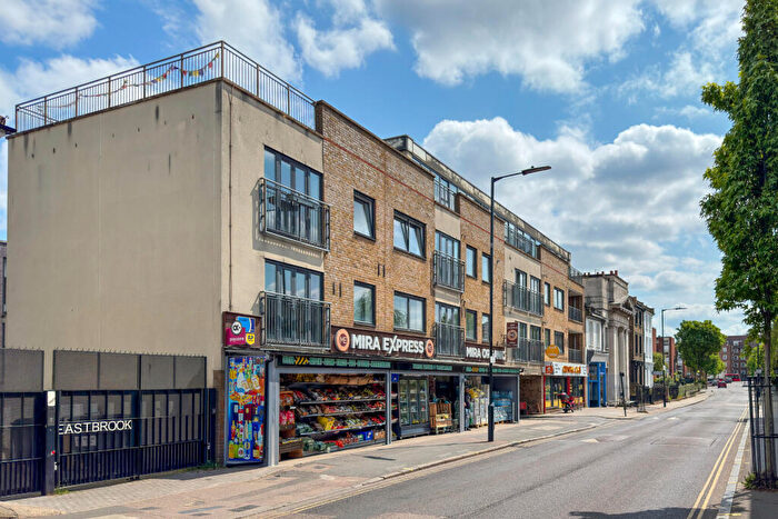 1 Bedroom Apartment For Sale In Brooksby's Walk, London, E9