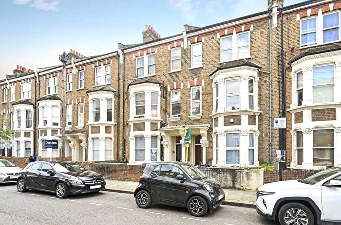 2 Bedroom Flat To Rent In Fermoy Road, London, W9