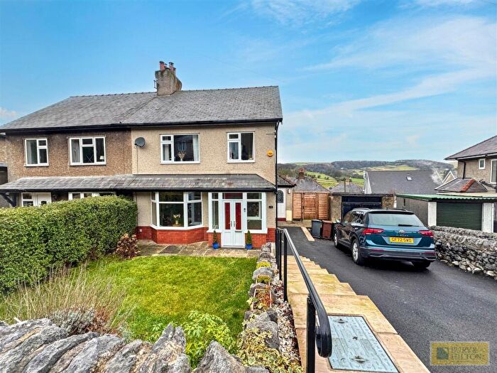 3 Bedroom Semi-Detached House For Sale In Leek Road, Burbage, Buxton, SK17