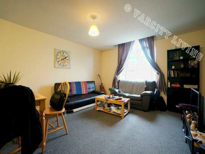 1 Bedroom Flat To Rent In York Place, Bangor, LL57