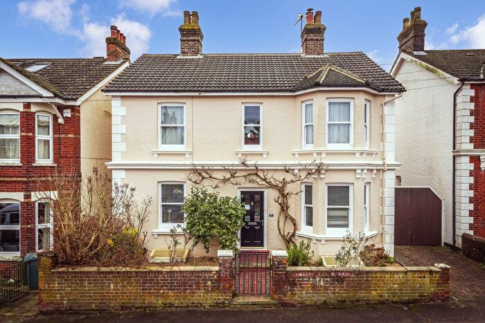 4 Bedroom Detached House For Sale In Prospect Road, Southborough, Tunbridge Wells, TN4