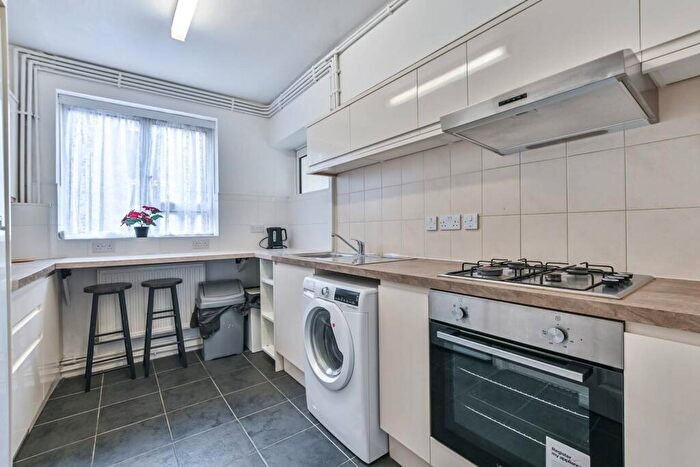 4 Bedroom Flat To Rent In Osnaburgh Street, Camden, London, NW1