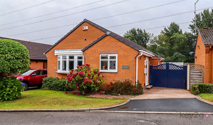 3 Bedroom Detached Bungalow For Sale In Kingswood Grove, Owlthorpe, Sheffield, S20