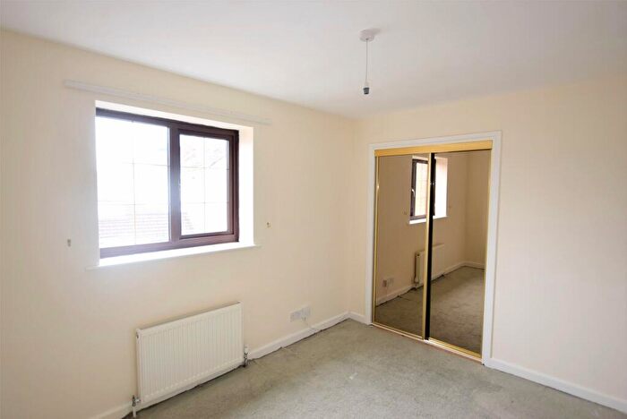 2 Bedroom Detached House For Sale In British Road, Bristol, Somerset, BS3