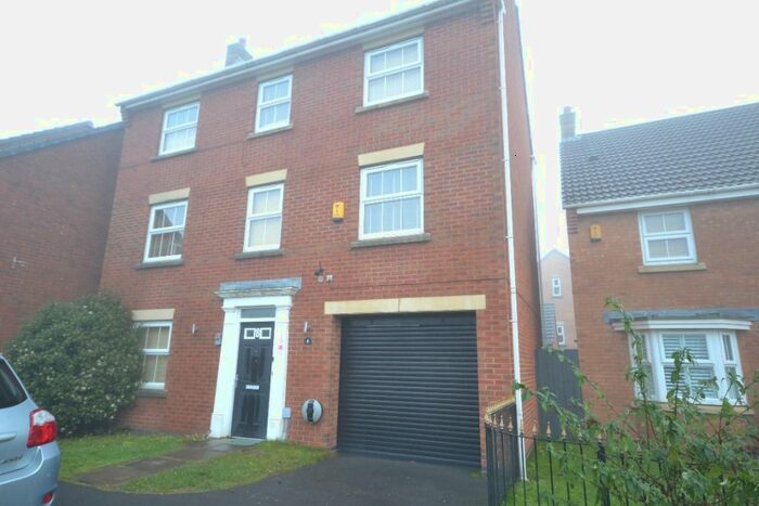 4 Bedroom Detached House To Rent In Hoveton Gardens, St Helens WA9