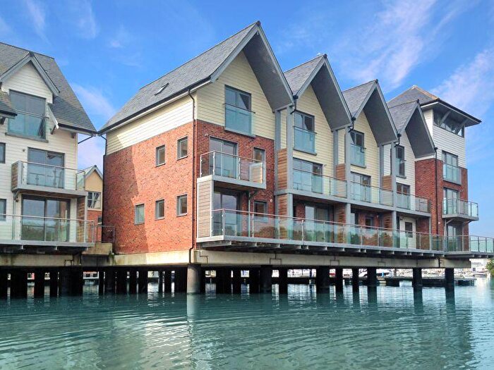 3 Bedroom Terraced House For Sale In Heron Square, Island Harbour, PO30