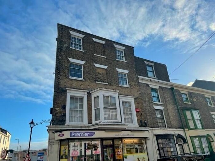 1 Bedroom Flat To Rent In Russell Street, Dover CT16