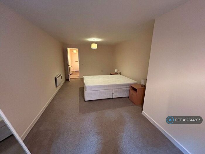 1 Bedroom Flat To Rent In John Knox Court, Aberdeen, AB24